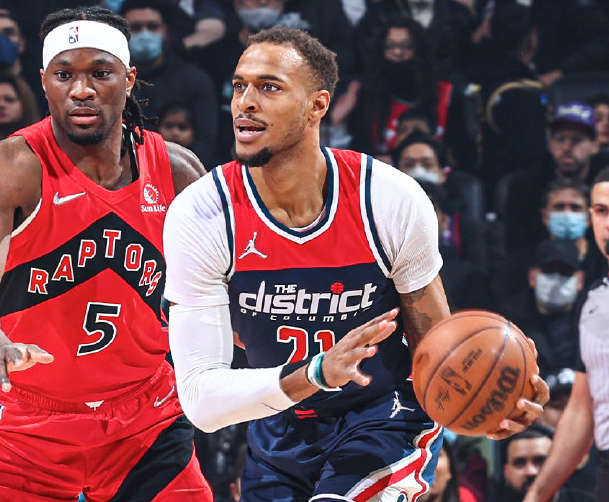 爵士防守稳固，大胜对手继续扩大优势的简单介绍