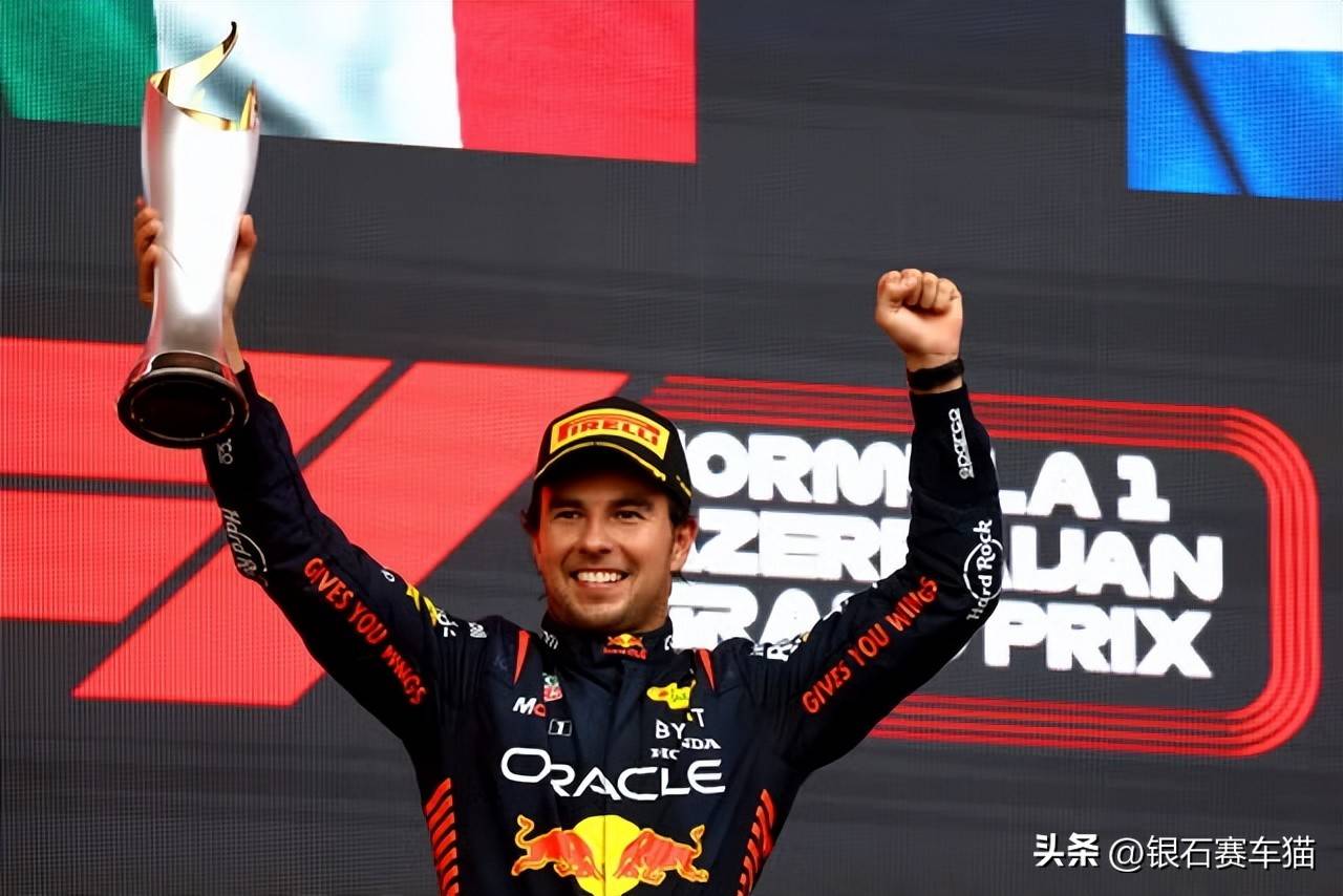 包含索伯车队力克梅赛德斯，佩雷兹统治全场的词条