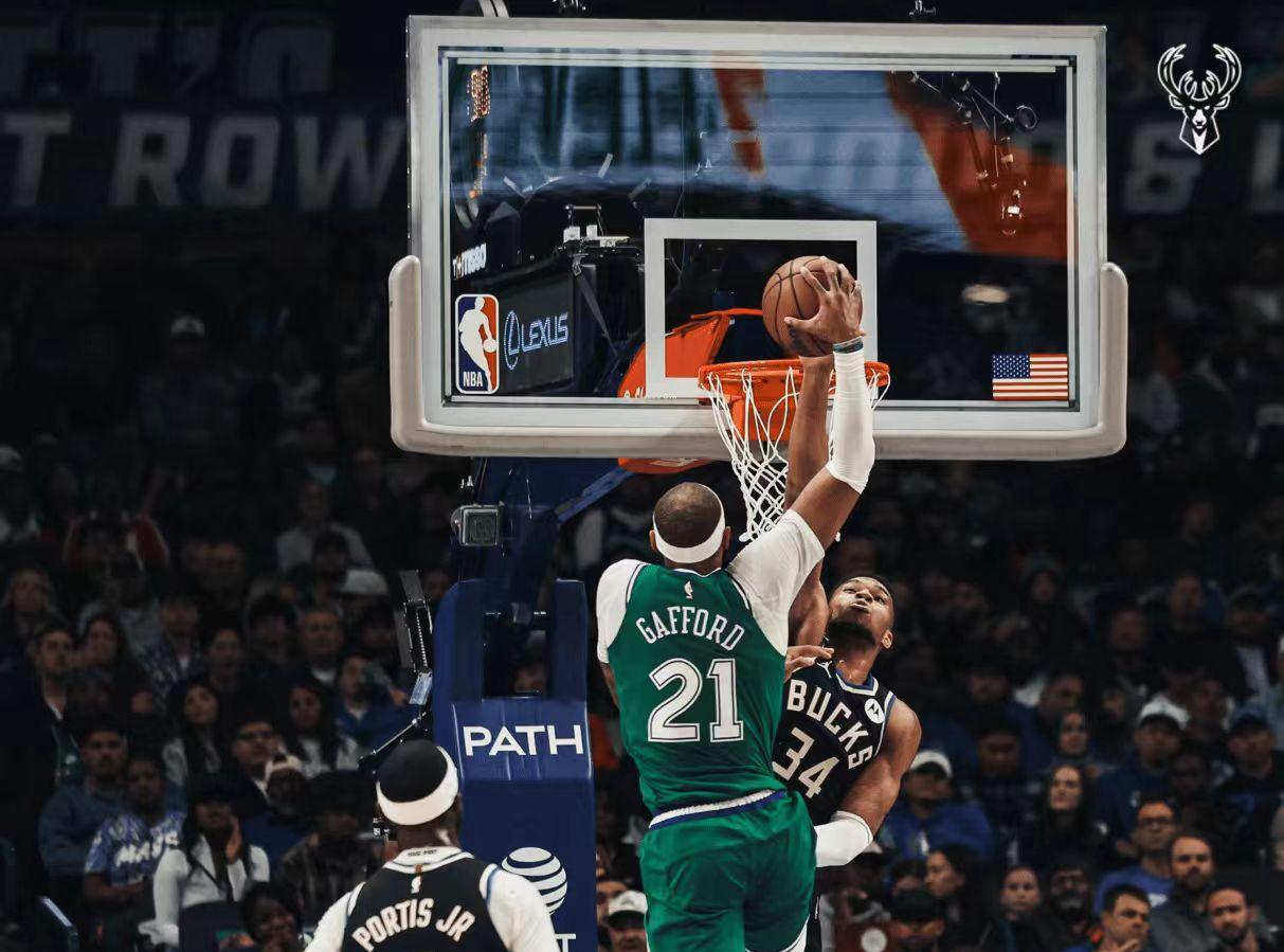 独行侠力克雄鹿，乔治高光表现