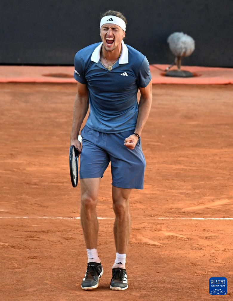 年终总决赛轻取蒙特卡洛大师赛，兹维列夫关键制胜