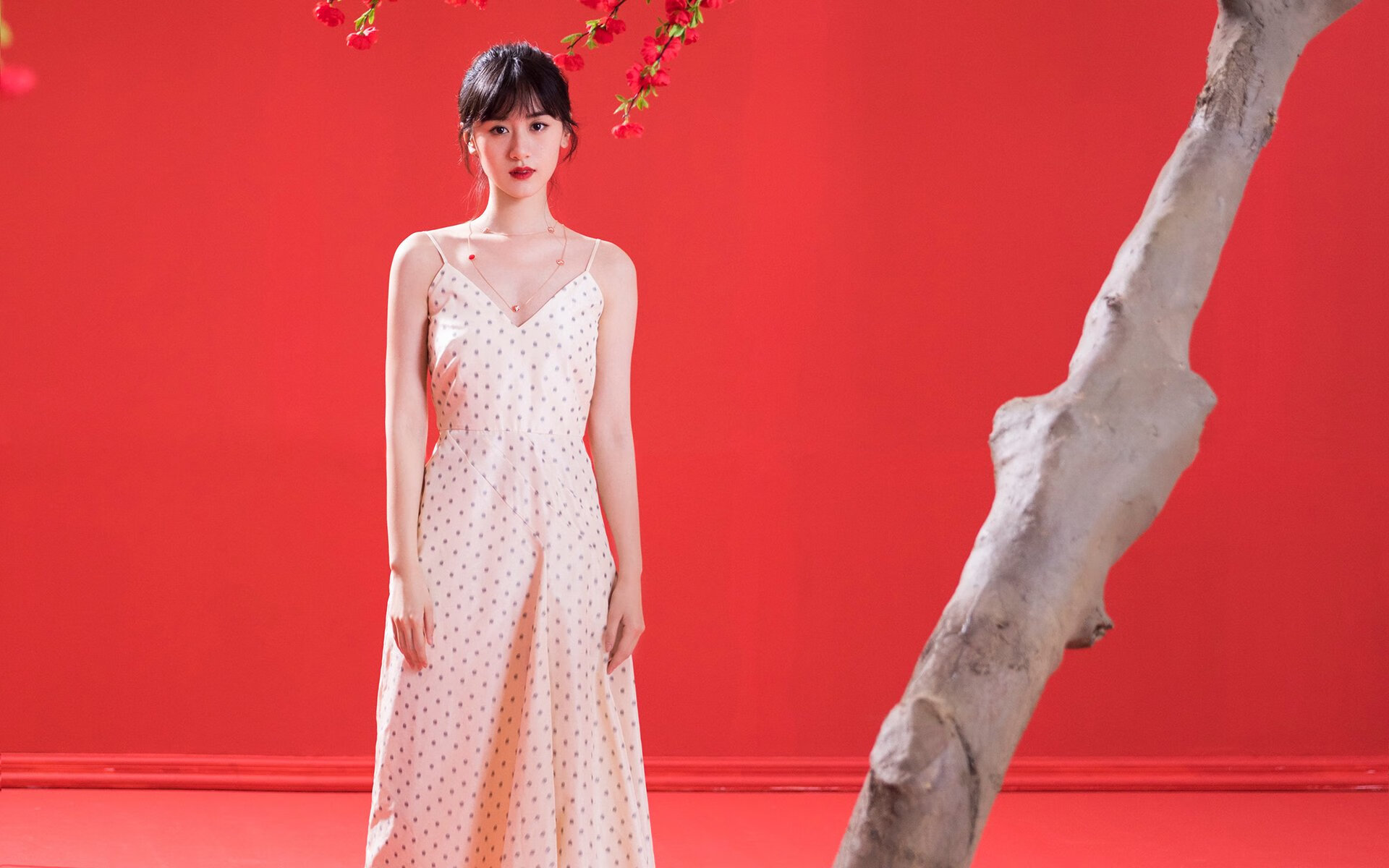 王朝序章，F1新赛季揭幕战之夜，乔治的统治级数据改写墨尔本风云