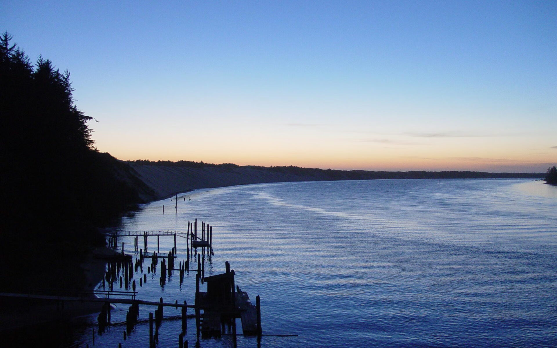 星辰未竟,奥运关键夜,本泽马化身黑夜的独行者